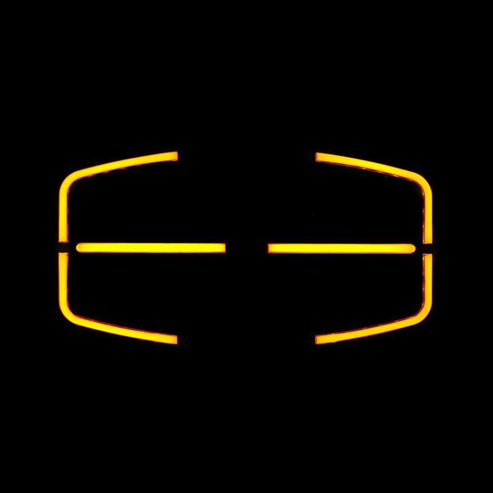 Van Master Oval Driving Lamp With Amber or White Dynamic Position Light