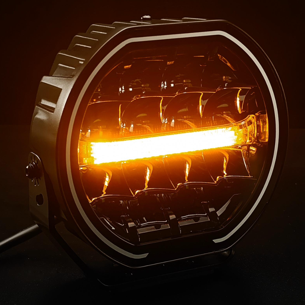 Van Master POWERLUX7+ 7800lm Round 7" Driving Lamp With A Dual Colour Dynamic Position Light and Strobe
